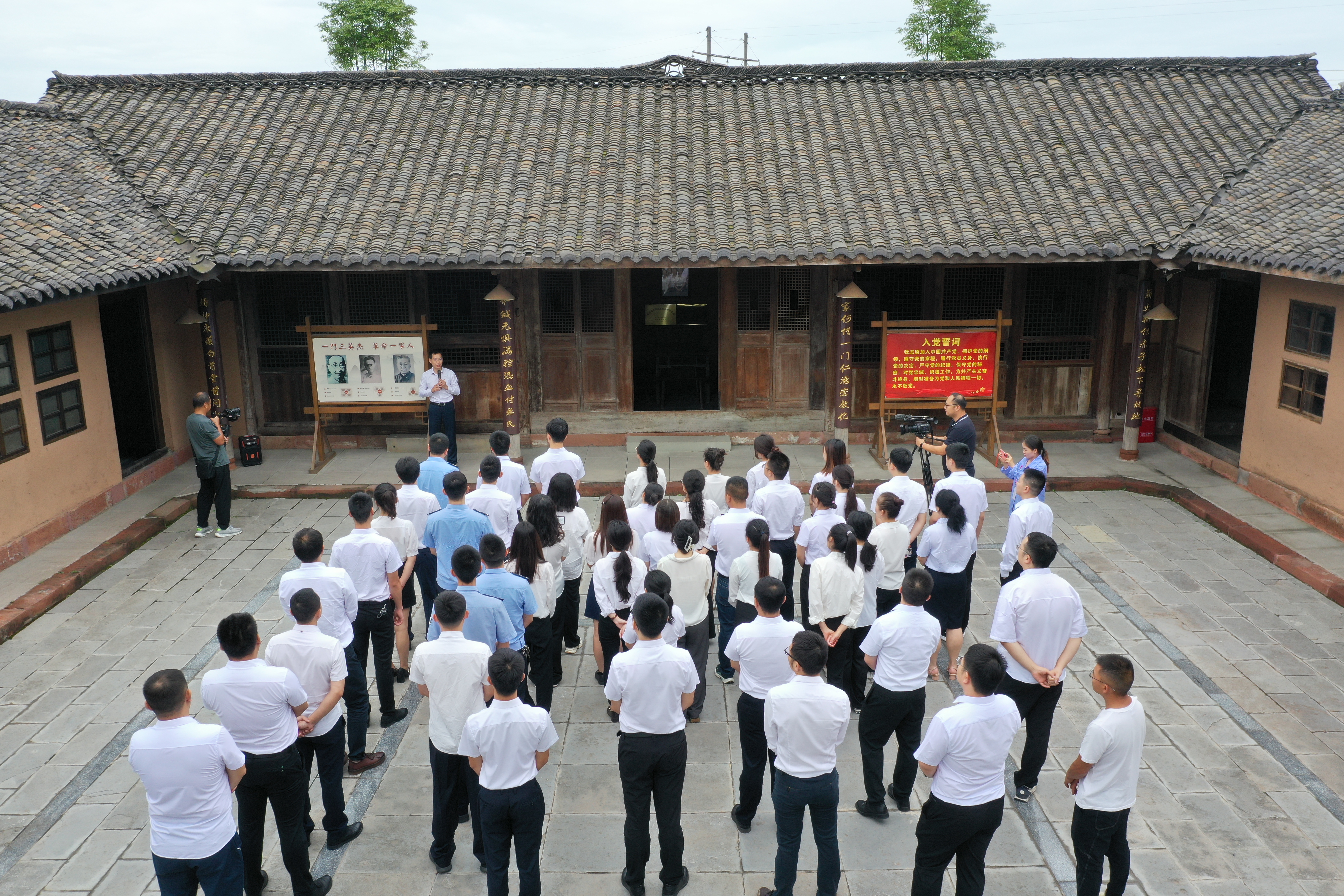 红色赛事承办、红色文艺队伍打造、红色志愿宣讲团